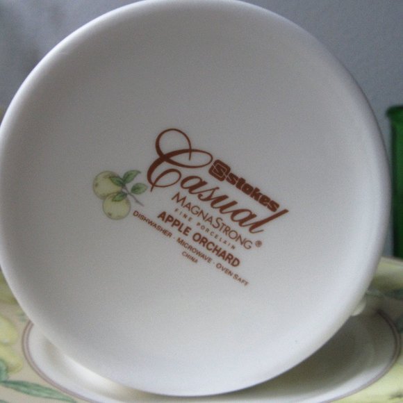 Fine Porcelain Set 8 mugs & 8 Saucers Apple Orchard by Stokes Casual MagnaStrong - Picture 15 of 16